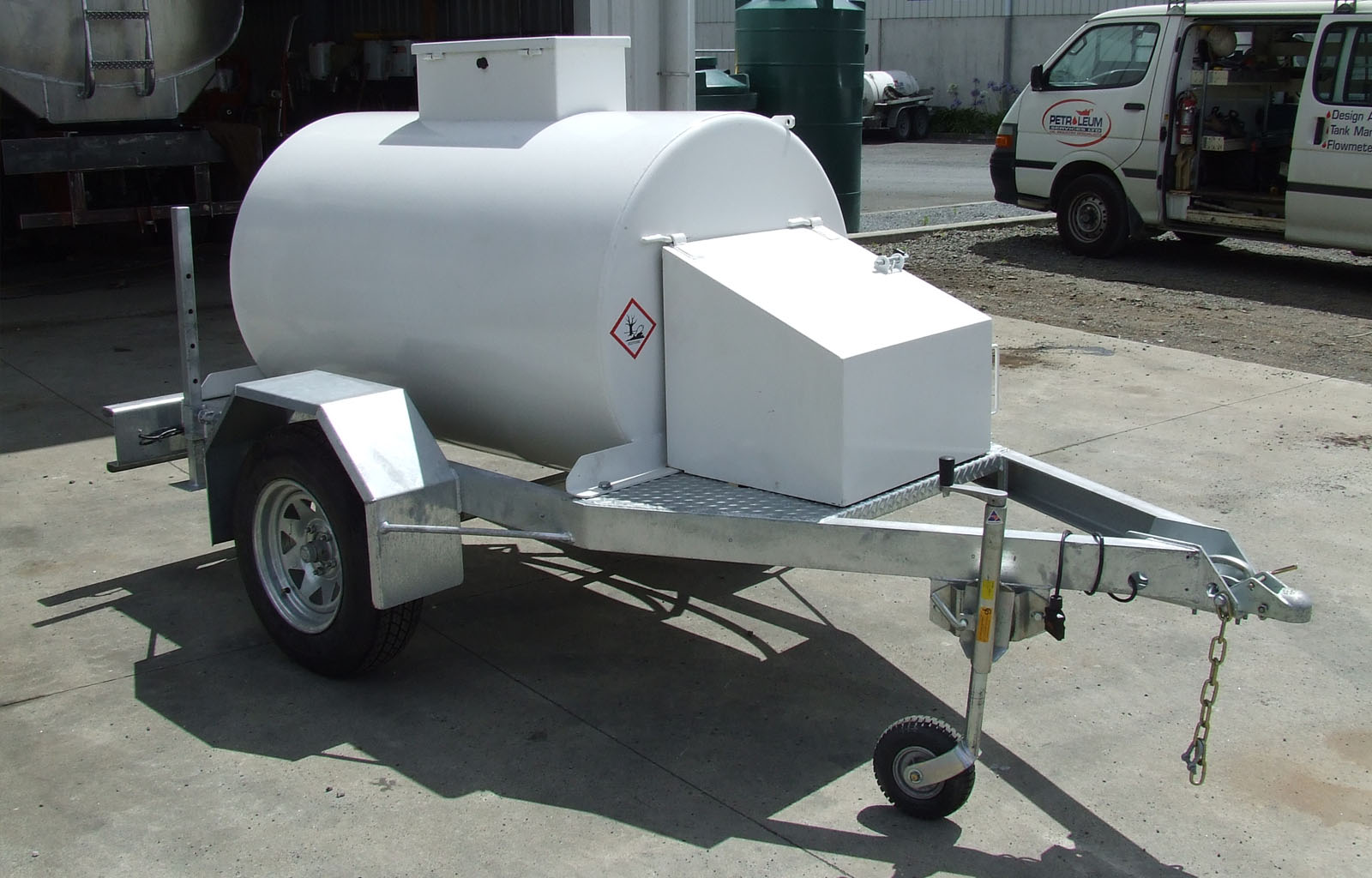 1100L Diesel Trailer Tank - Basic Spec copy